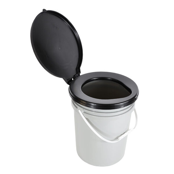 Outdoor portable toilet bucket lid